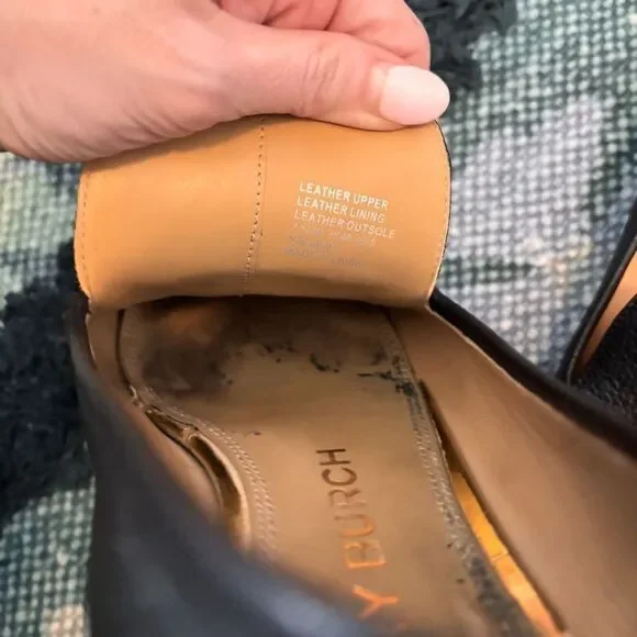 Tory Burch Jessa Black Leather Gold Horse Head Loafers Womens Size 7.5 - Picture 4 of 7